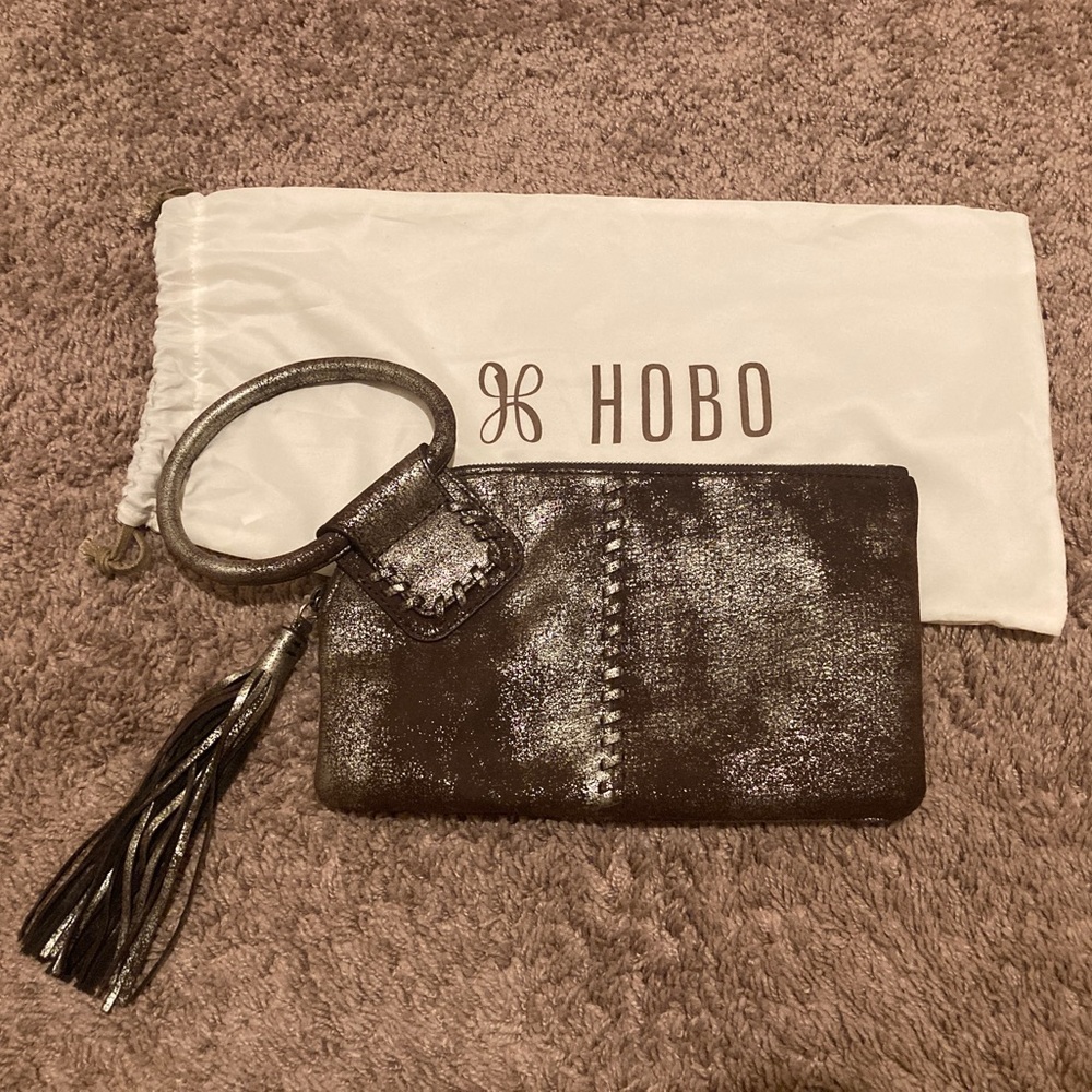 NWOT HOBO Sable Heavy Metal Leather Wristlet with Dust Bag